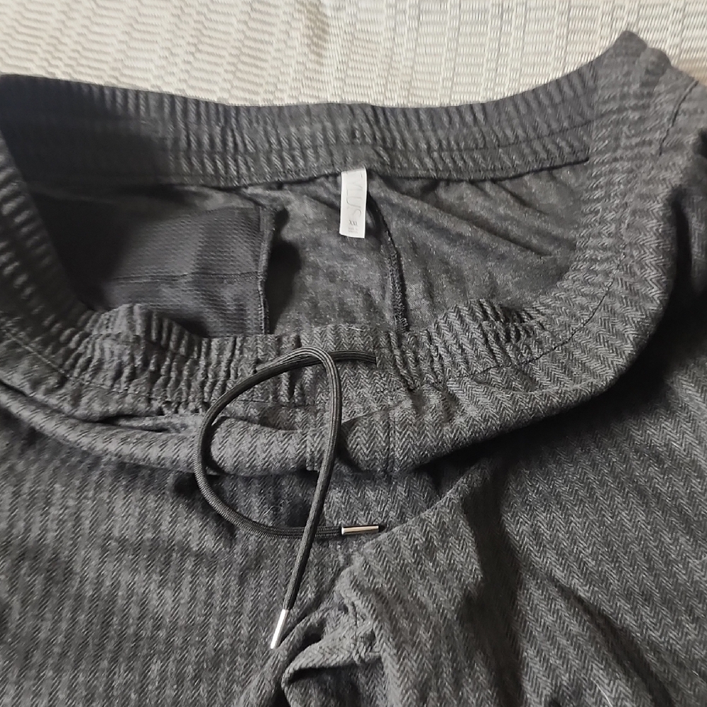 STYLUS Charcoal Herringbone Sweatpants